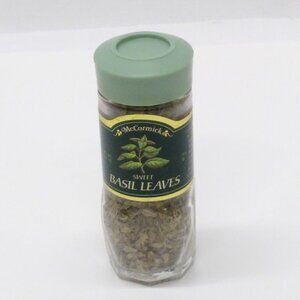 McCormick Sweet Basil Leaves1985 Green Lid Glass Jar Vintage Contents Un-Usable